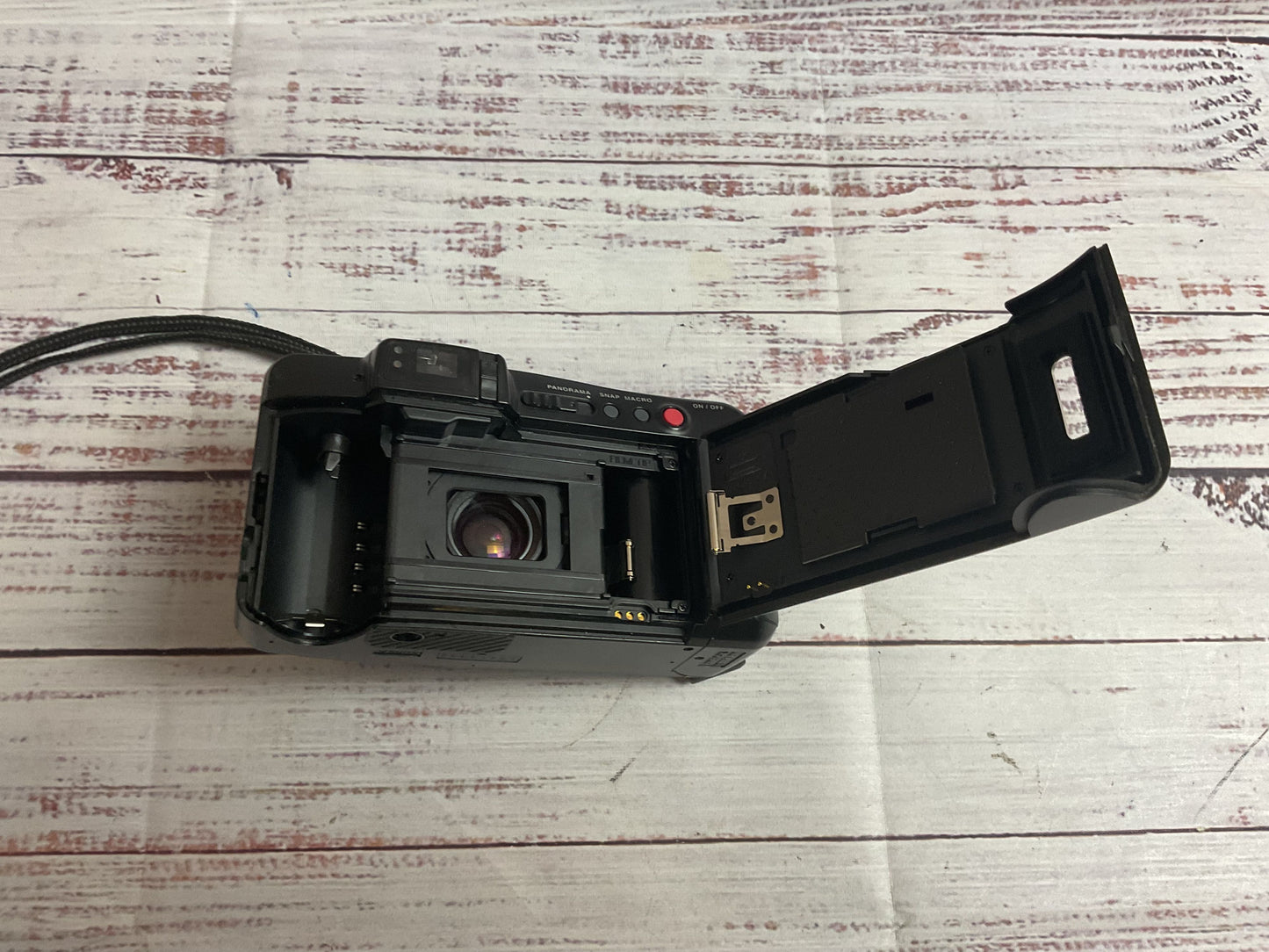 Samsung Panorama Slim Zoom 1150 Camera with Case Untested