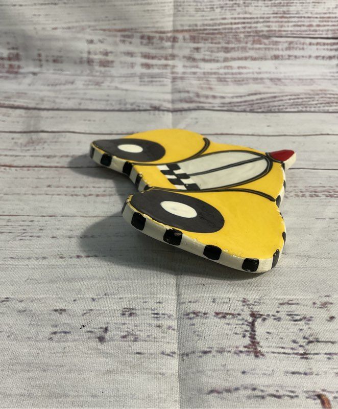 Alison Palmer Taxi Cab Black & Yellow Pottery Piece Signed