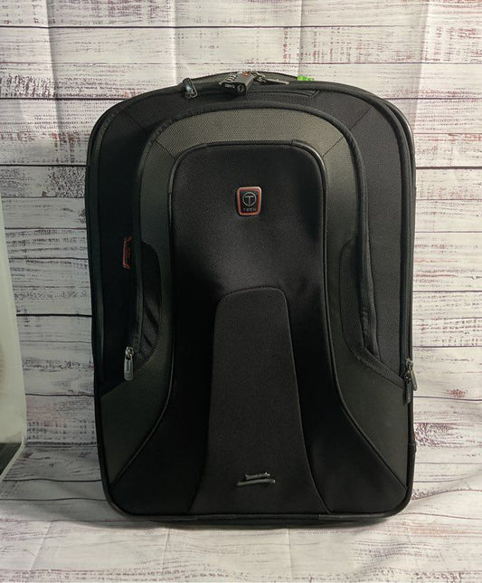Tumi T Tech Luggage 25 X 17 X 10 Black 2 Wheels