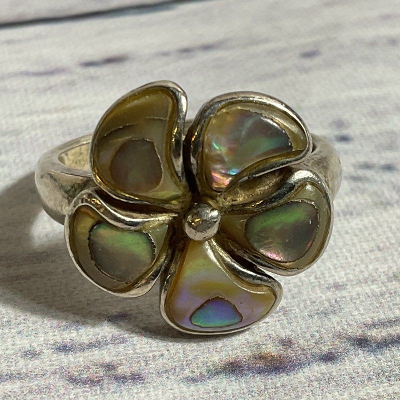 Sterling Silver & Abalone Flower SZ 6.5 Ring- 4.34g