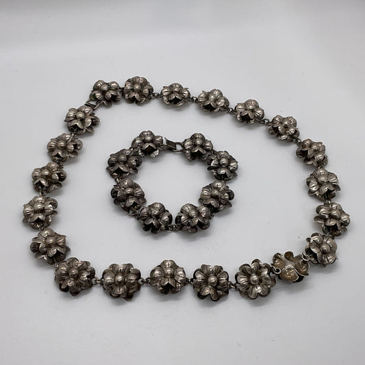 VTG. Sterling Silver Flower Link 18" Necklace & 7" Bracelet- 57.91g