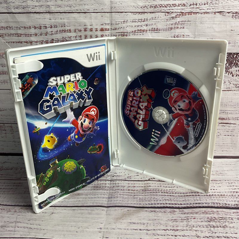 Nintendo Super Mario Galaxy Wii Video Game w/ Manual