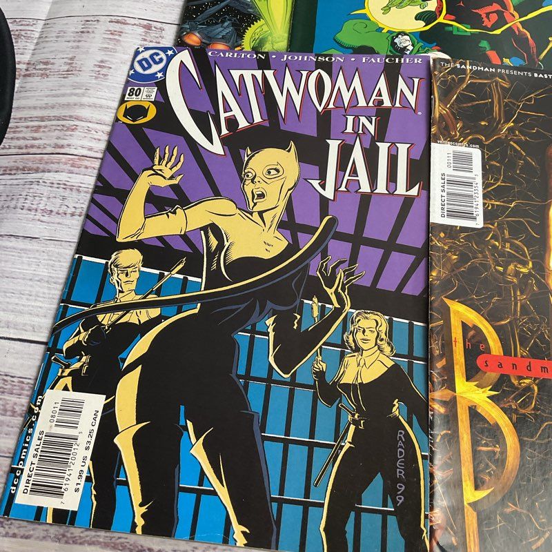 14 Pc. Mixed Comic Book Lot (Dc, Marvel, Vertigo, Dark Horse, Charlton)