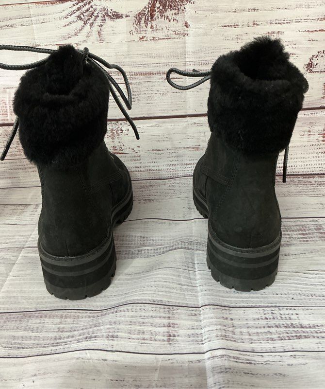 NWOB Women's Timberland Black Nubuck Shearling Boots Size 7