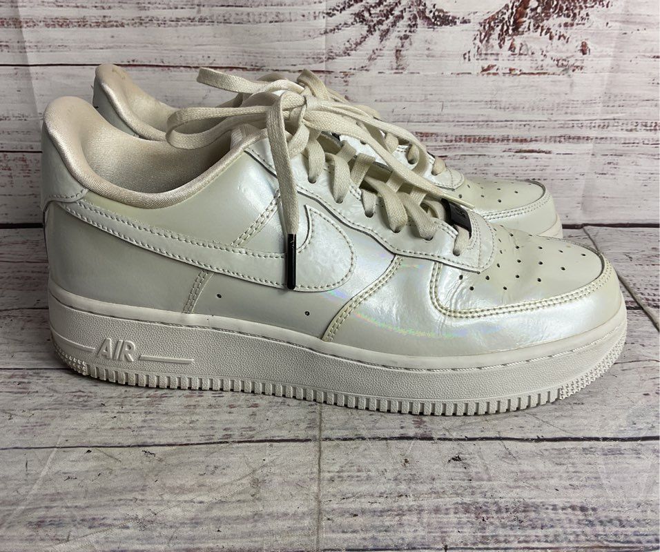 Nike Air Force 1 '07 LX Iridescent Hologram Mirror Summit Triple White 8