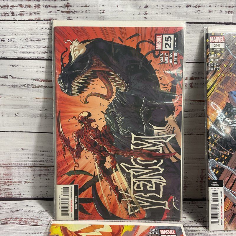 Lot Of 6 Venom Comics 3 25 26 32 34 +26 Variant Marvel Supervillain Ungraded