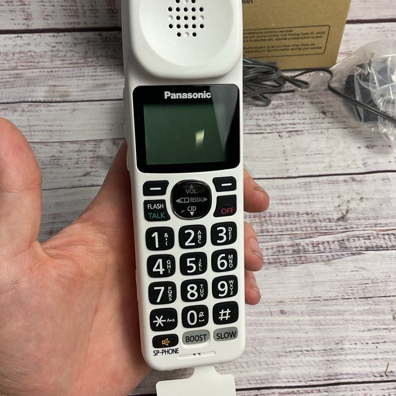 Panasonic KX-TGMA44 White Additional Digital Cordless Handset (2/3)