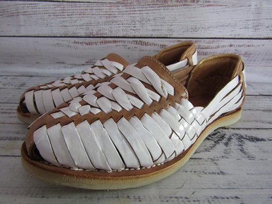 Red Hawks Women's Woven White Leather Huarache Slip-On Flats Size 6.5