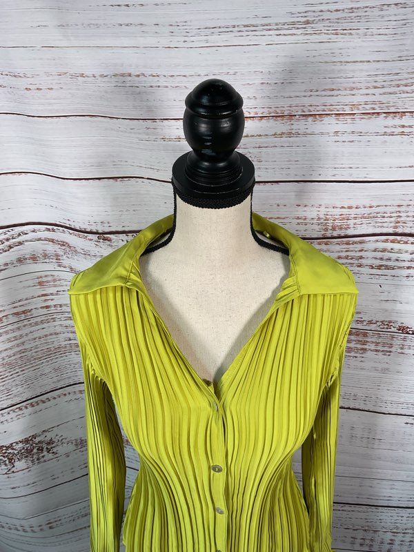 MNG By MANGO Women's Lime Button Up Shirred Long Sleeve Shirt Size 4