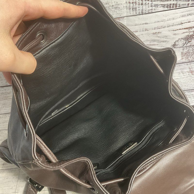 VTG. Perlina Dark Brown Leather Drawstring Rucksack Backpack