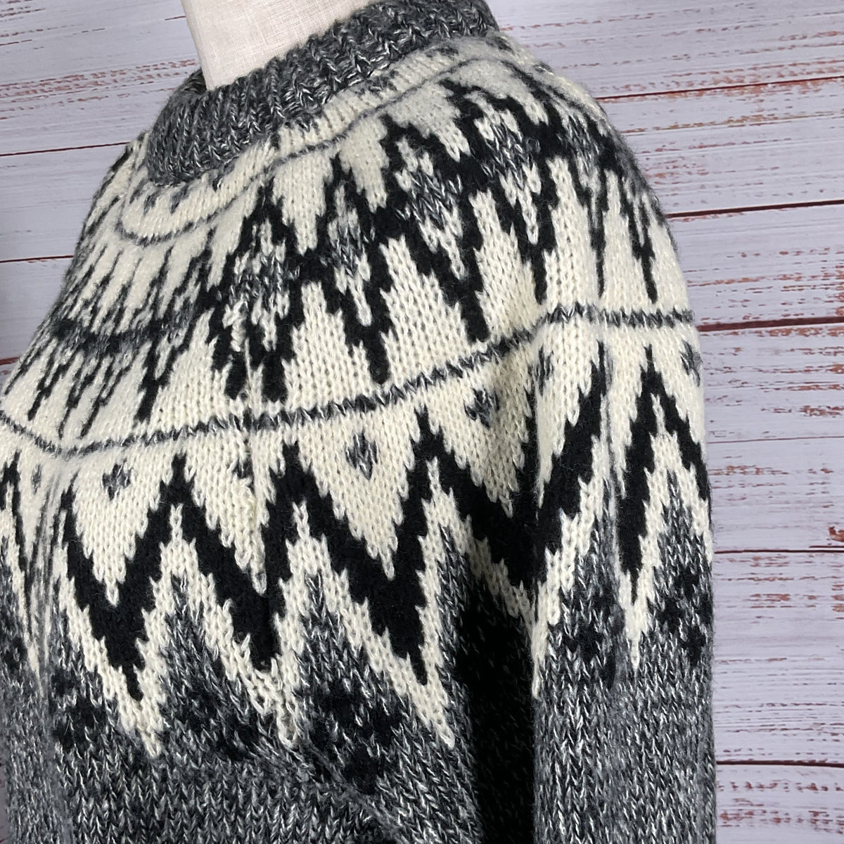 MNG Women's Gray Black White Pullover Knit Sweater- SZ L