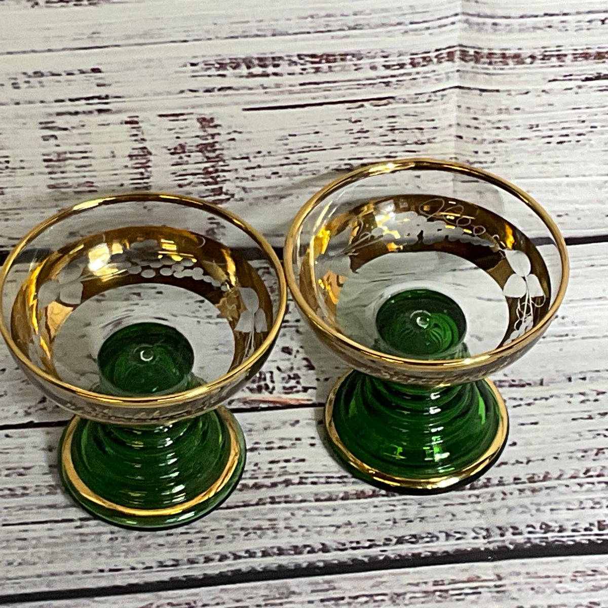 Set of 2 VTG. STUTTGART & ALTENSTEIG Green Gold Trim Cordial Glasses- 2.5"