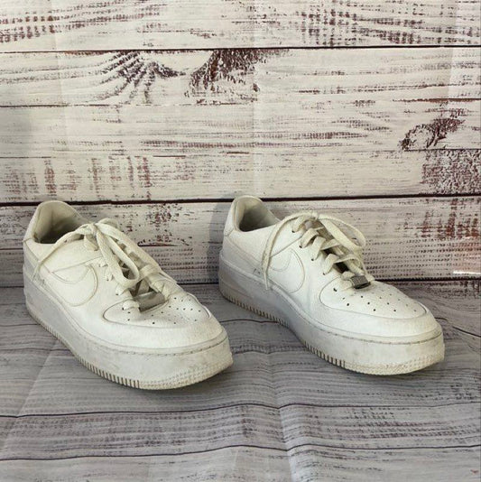 Women's Nike Air Force 1 Sage Low White Sneaker Size 9.5