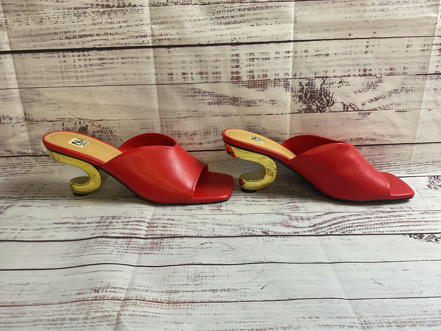 Ninety Union Red Pump Golden Heel Women 11