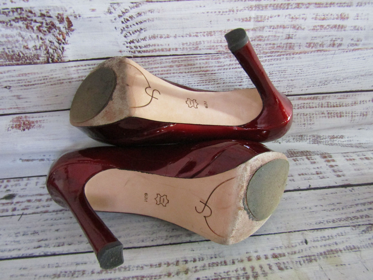 Joan & David Quella Women's Red Patent Leather Pumps Size 6.5