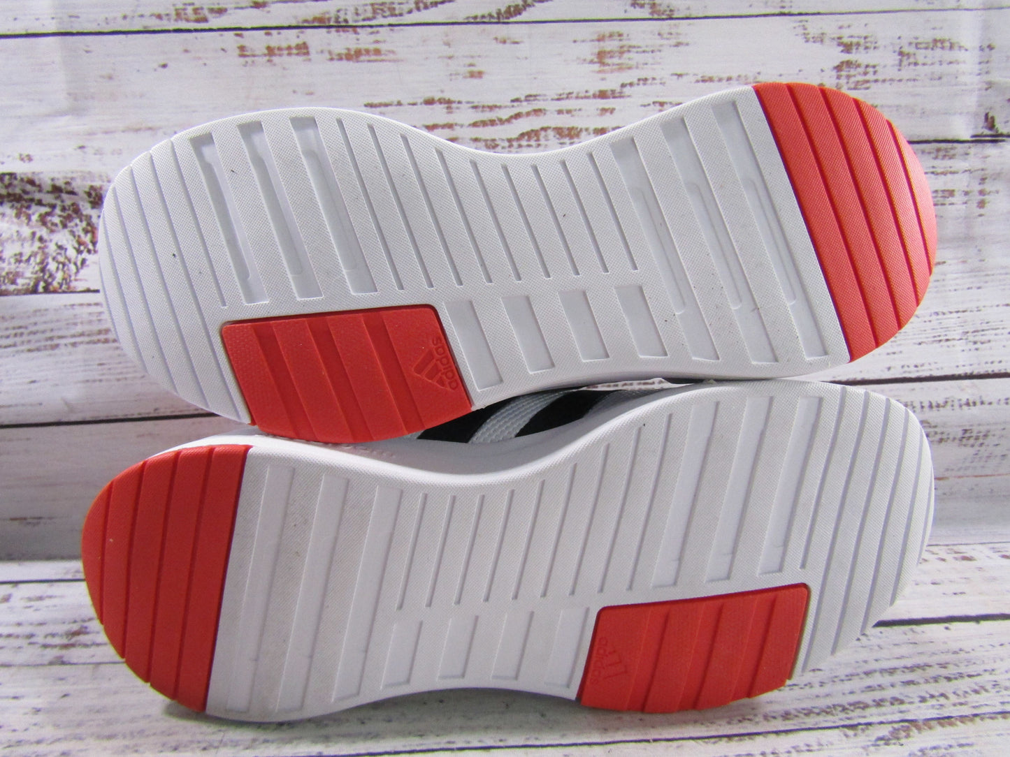 Adidas Racer TR23 Boy's White Low Top Sneakers Size 5 IG4925