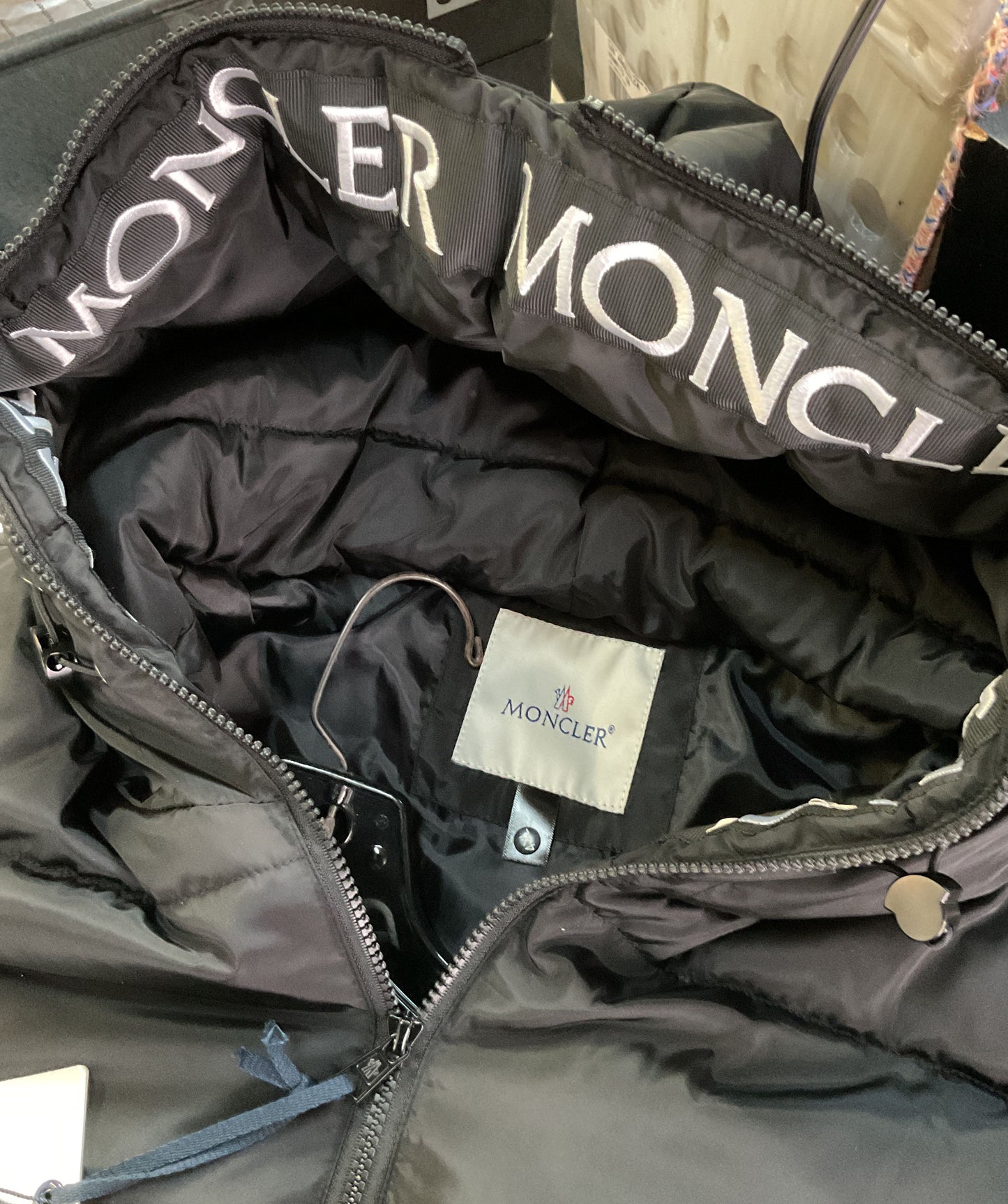 Moncler Montcla Black Down Puffer Jacket - Size 4XL - New with Defect