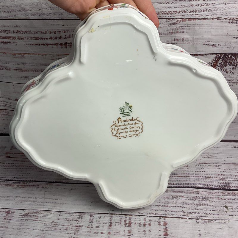 Ainsley Pembroke Porcelain Strawberry Basket Floral Tea Tray