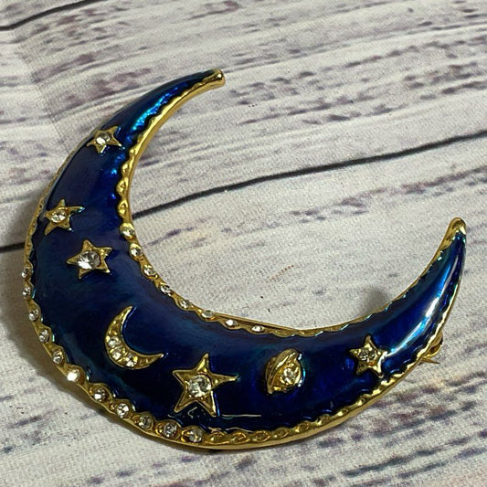 VTG. Gold Tone Celestial Enamel & Rhinestone Crest Moon Brooch- 2.25"