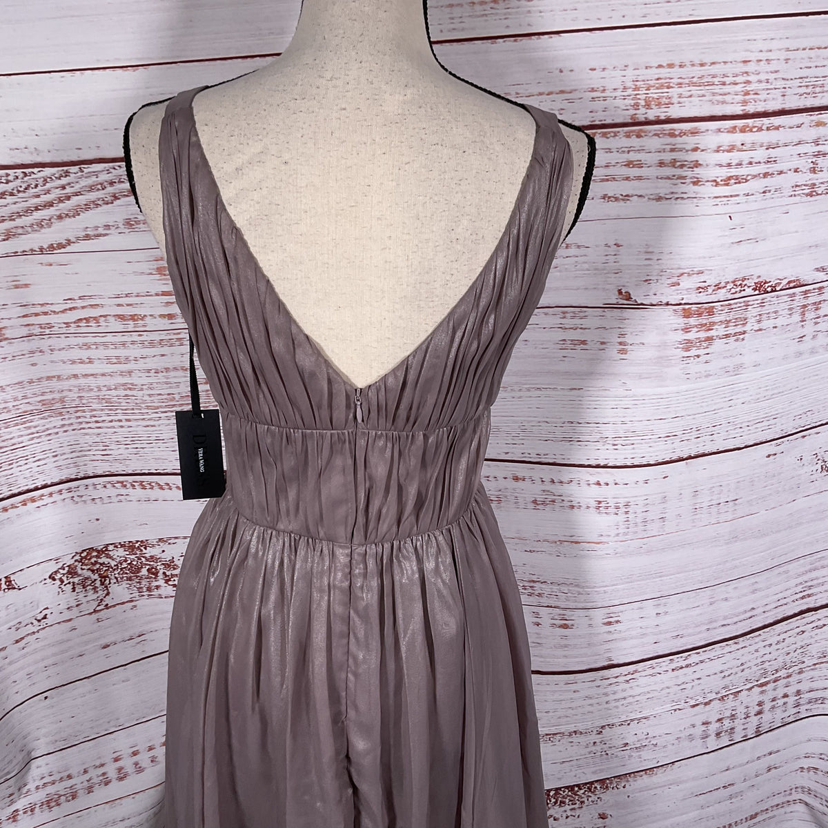 NWT VERA WANG Women's Pleated Lavender Quartz Chiffon Cocktail Dress- SZ 2