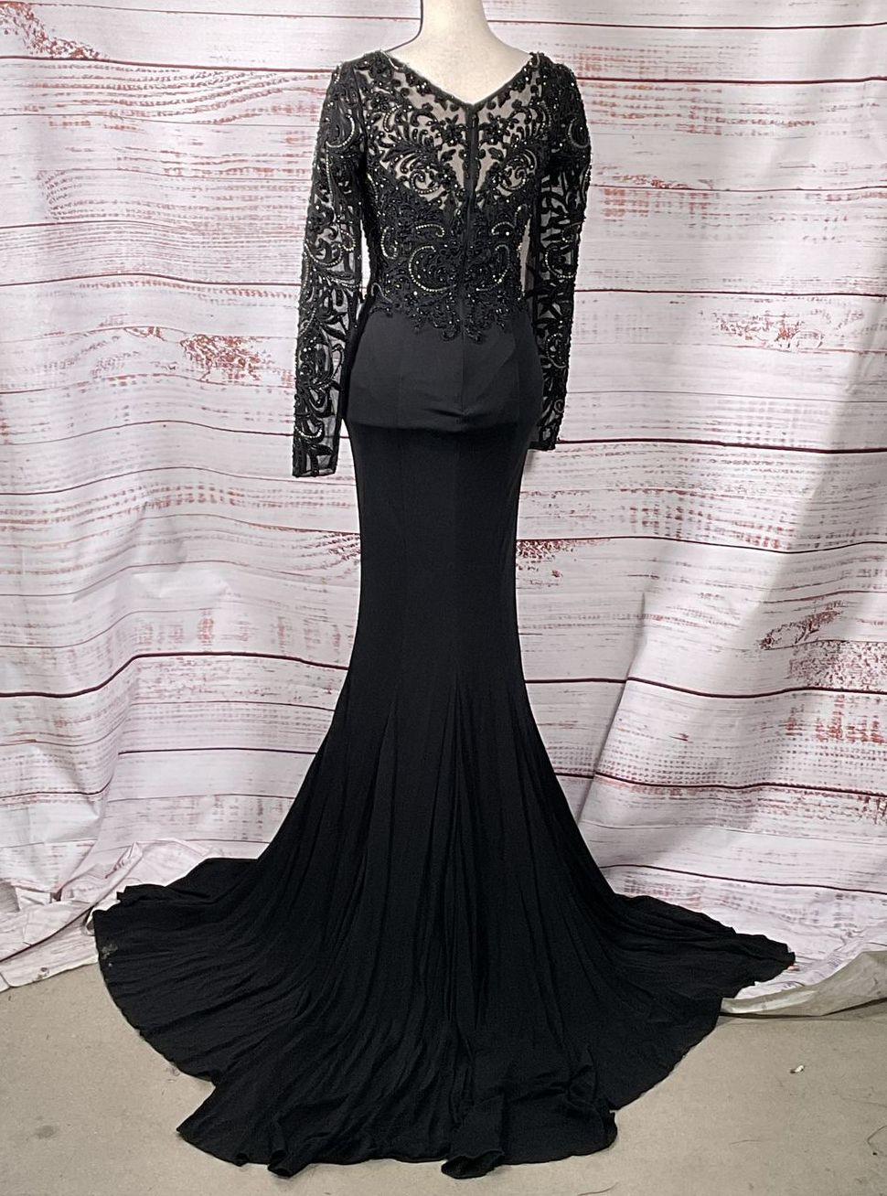 Terani Lacy Mermaid Long-Sleeve Gown Black 4