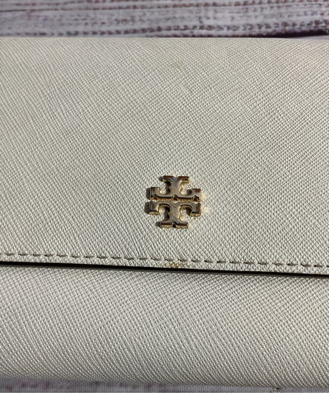 Tory Burch Women Wallet / Trifold Limited Edition VHTF Rare Elegant Style White