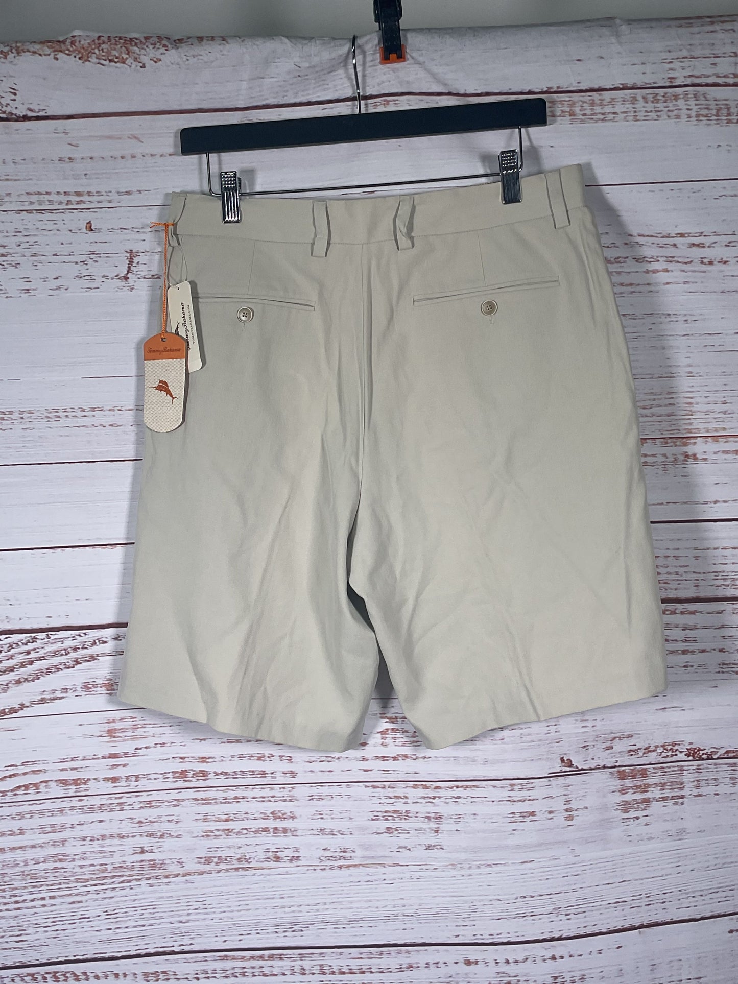 Tommy Bahama Beige Flying Fishbone Shorts NWT - Size 32