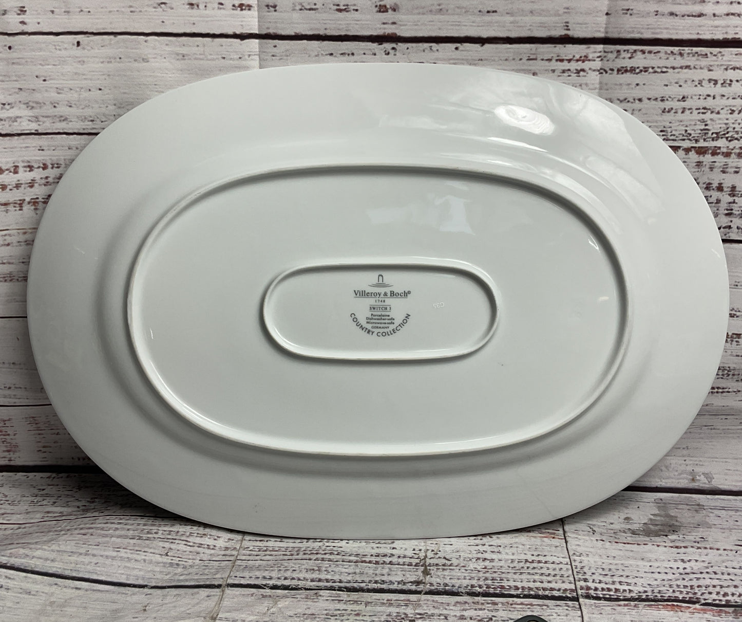 Villeroy & Boch Switch 3 Costa Oval 13 3/4" Serving Platter Blue White