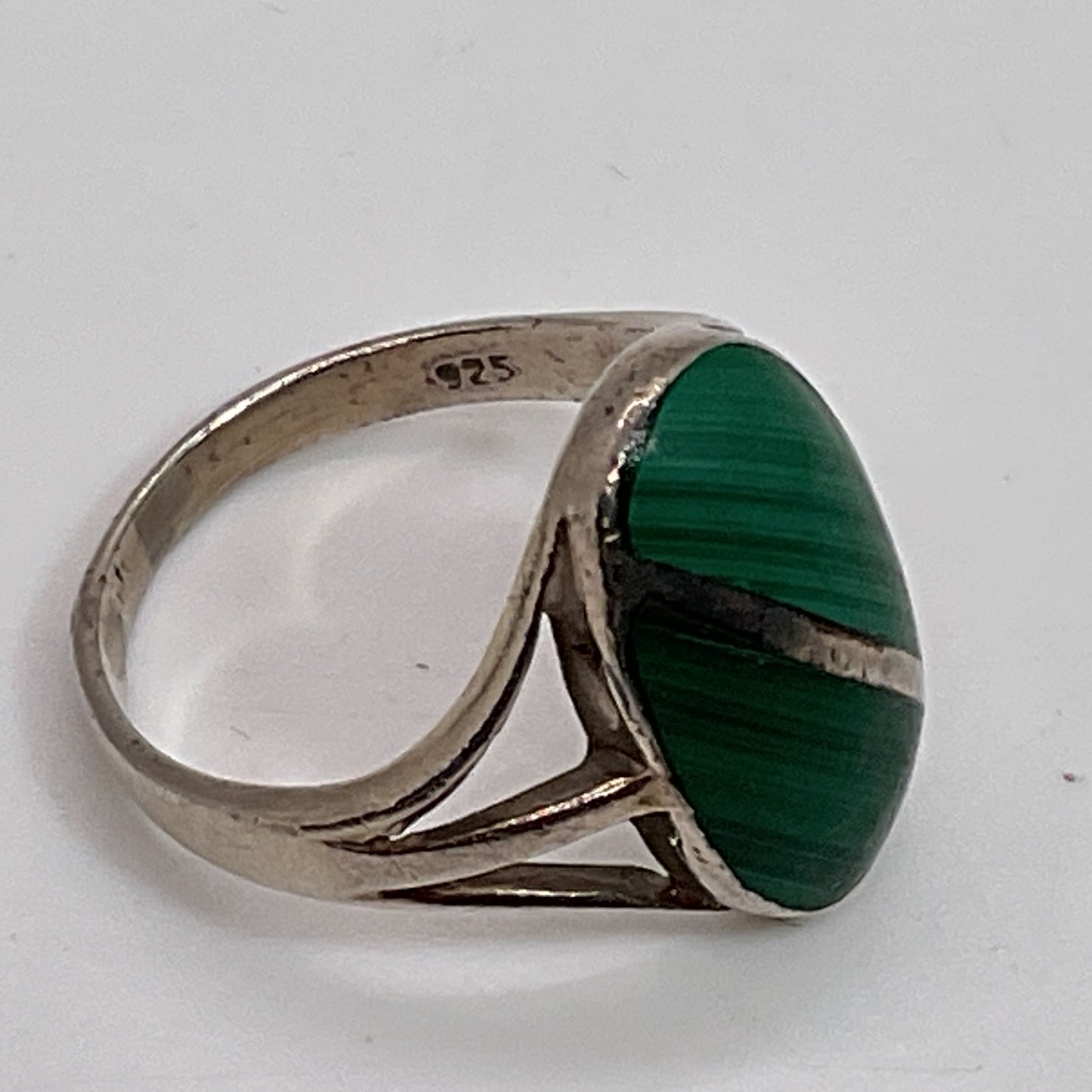 Sterling Silver & Oval Malachite Caged SZ 6.25 Ring- 3.71g