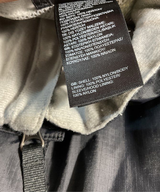 The North Face Girl's Black Windbreaker Zip Up Nylon Jacket Size 18