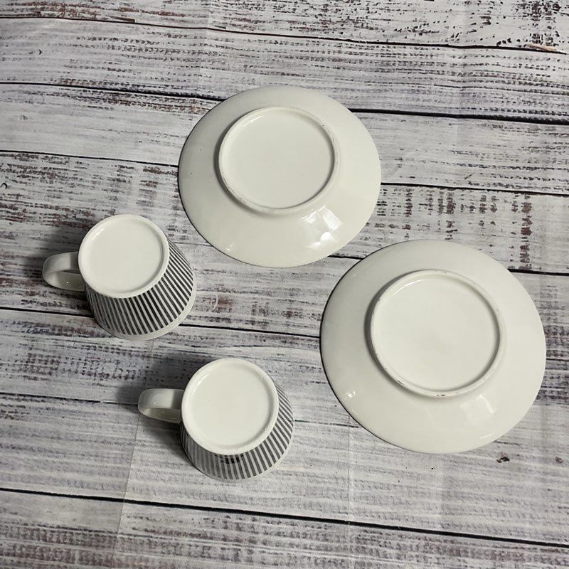 Set Of 2 Baroflane Anamorphic Bird Mirror Reflection Espresso Cups & Saucers