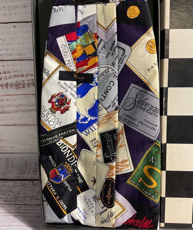 1994 Nicole Miller Silk Wine Chardonnay Wineries Cummerbund & Bowtie With Box