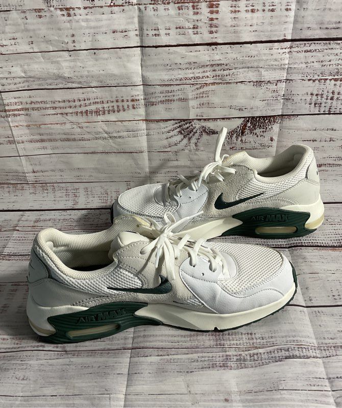 Nike Air Max Excee Shoes Women's Size 12 White Green Comfort Insole HQ3411-100