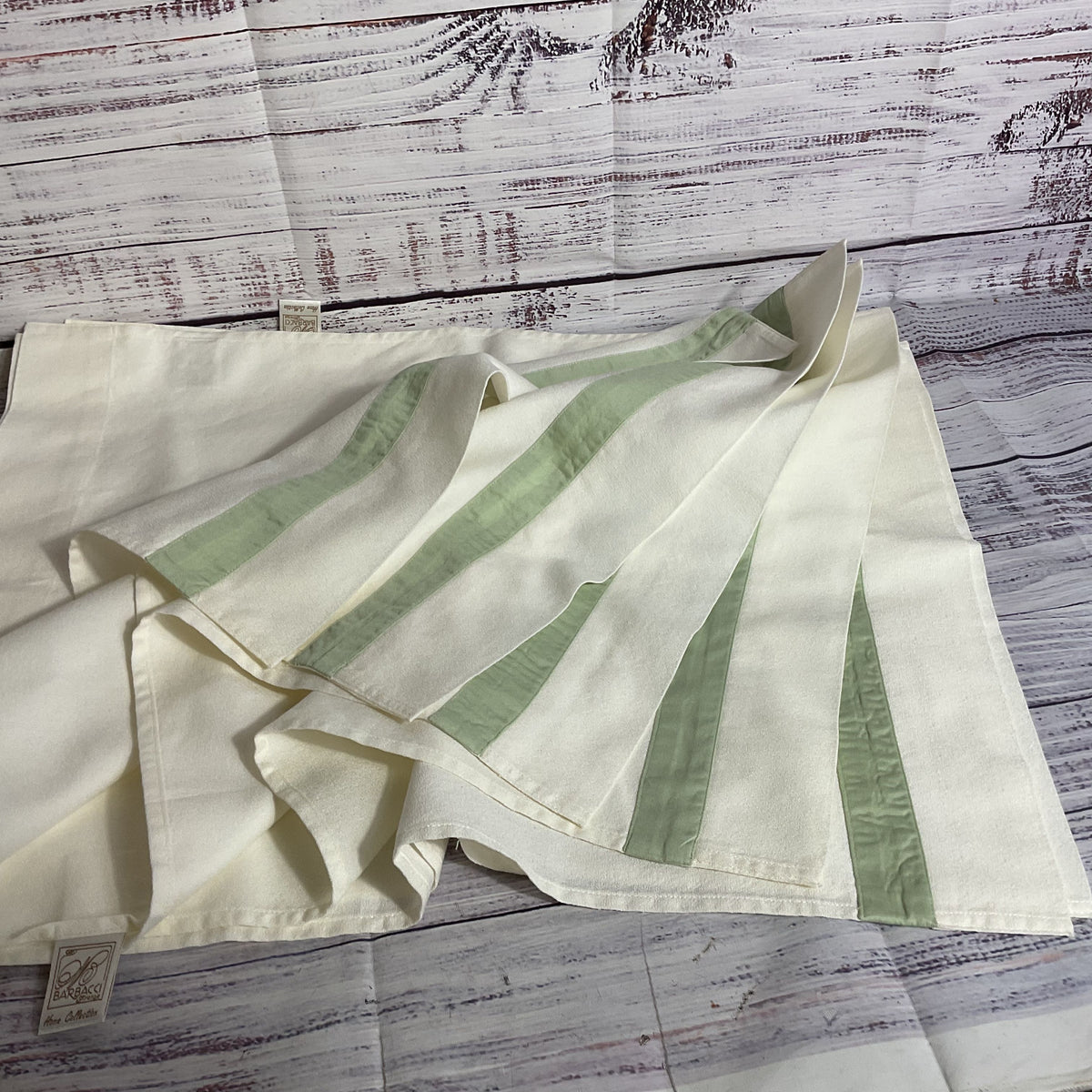 BARBACCI Firenze Home Collections Cotton Green Trim Table Mats- 15" x 19.5"