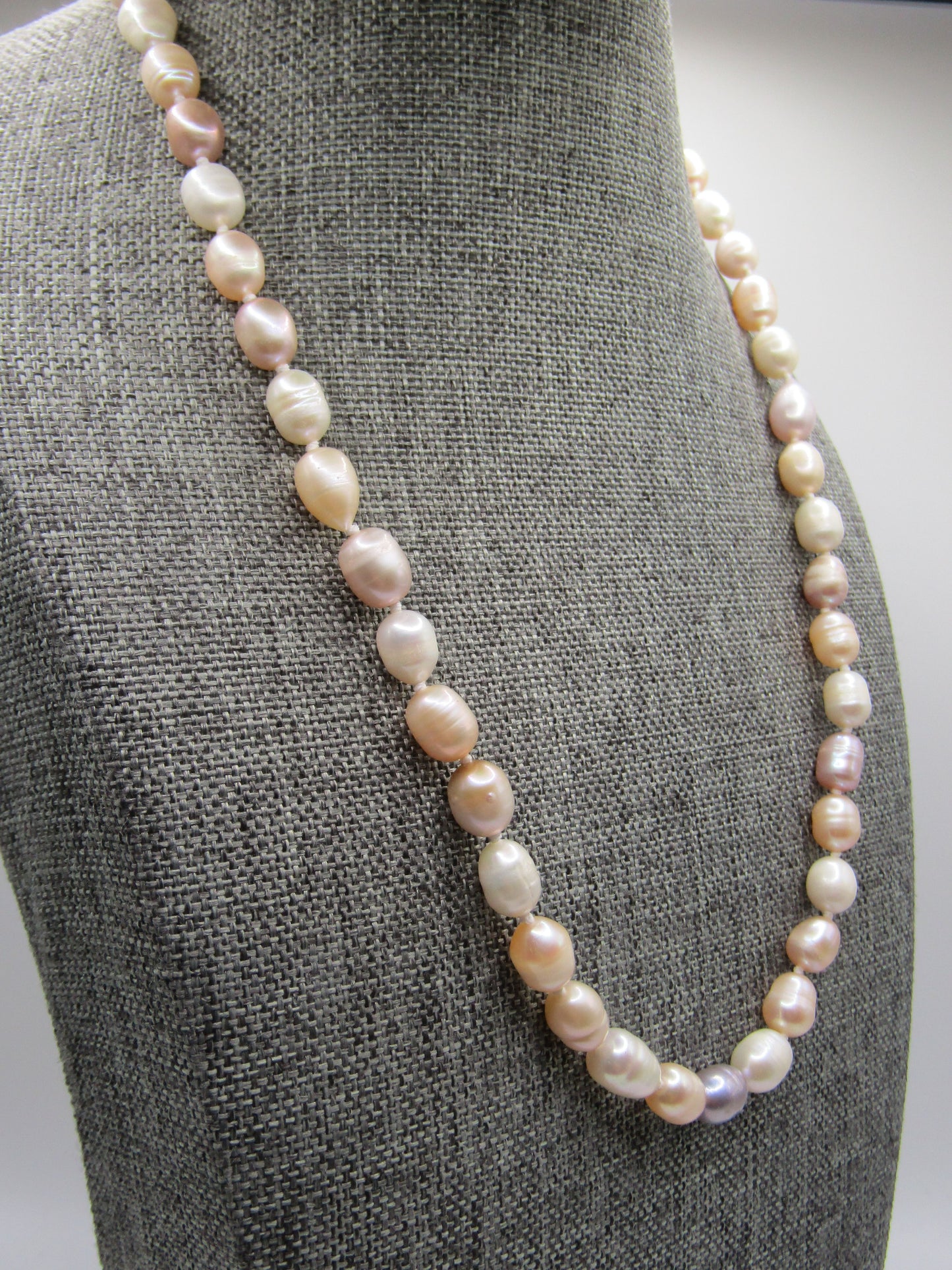 18" 7mm Freshwater Baroque Pearl Necklace