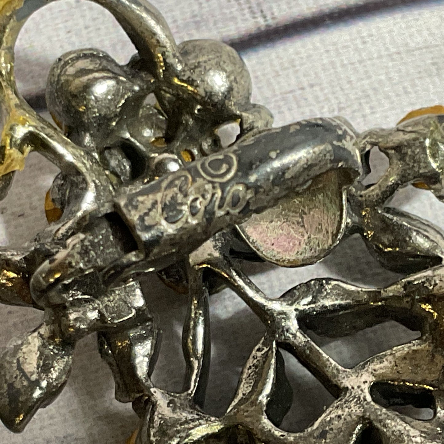 VTG. CORO Silver Tone Rhinestone Clip On Earrings- 1.5"