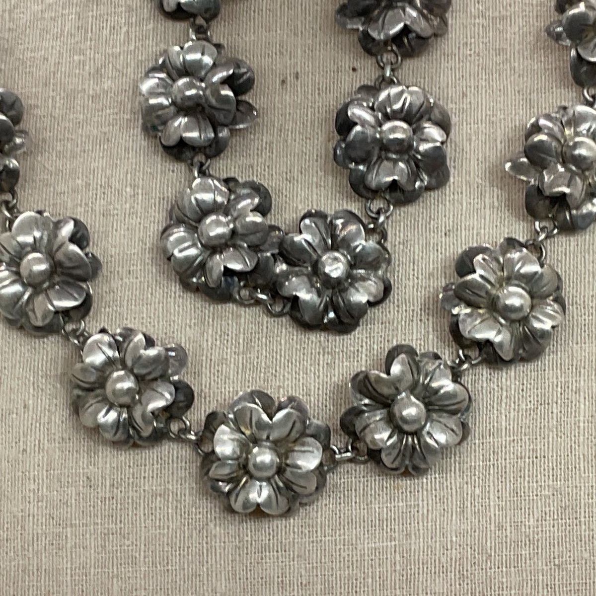 VTG. Sterling Silver Flower Link 18" Necklace & 7" Bracelet- 57.91g