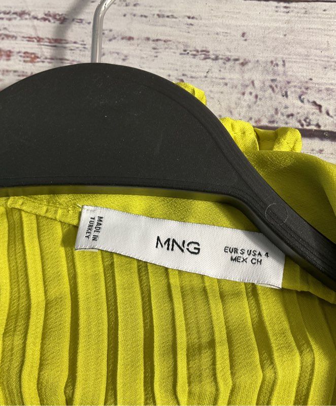 MNG By MANGO Women's Lime Button Up Shirred Long Sleeve Shirt Size 4