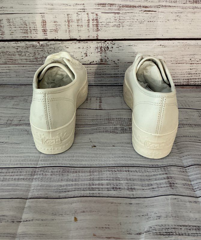 NWOB Women's Keds Leather Platform White Sneaker Size 7