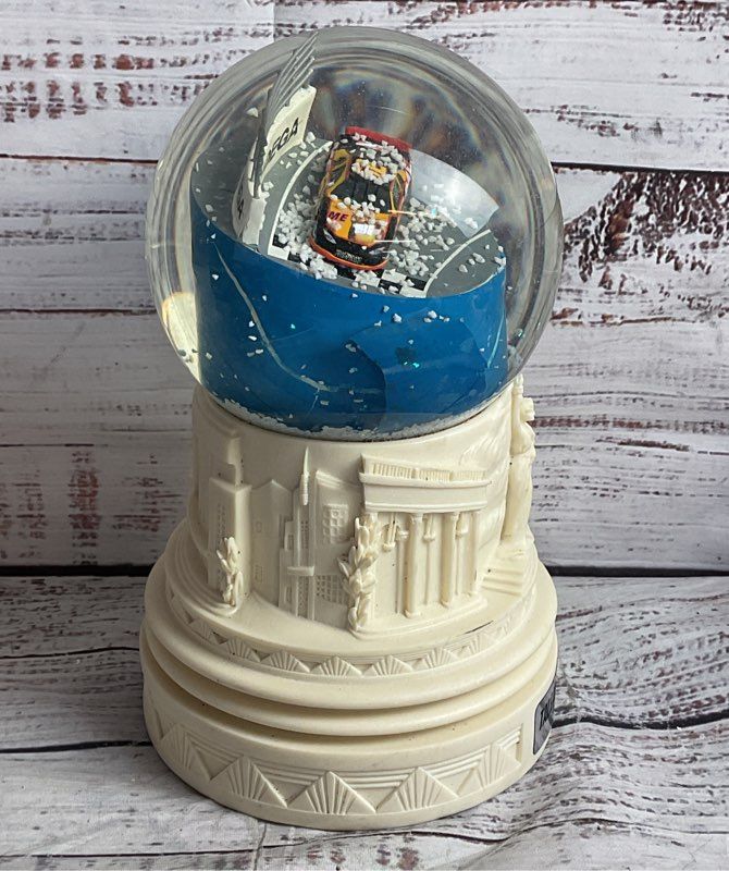 Columbia Pictures Talladega Nights Crew Promotional Gift Snow Globe Multicolor