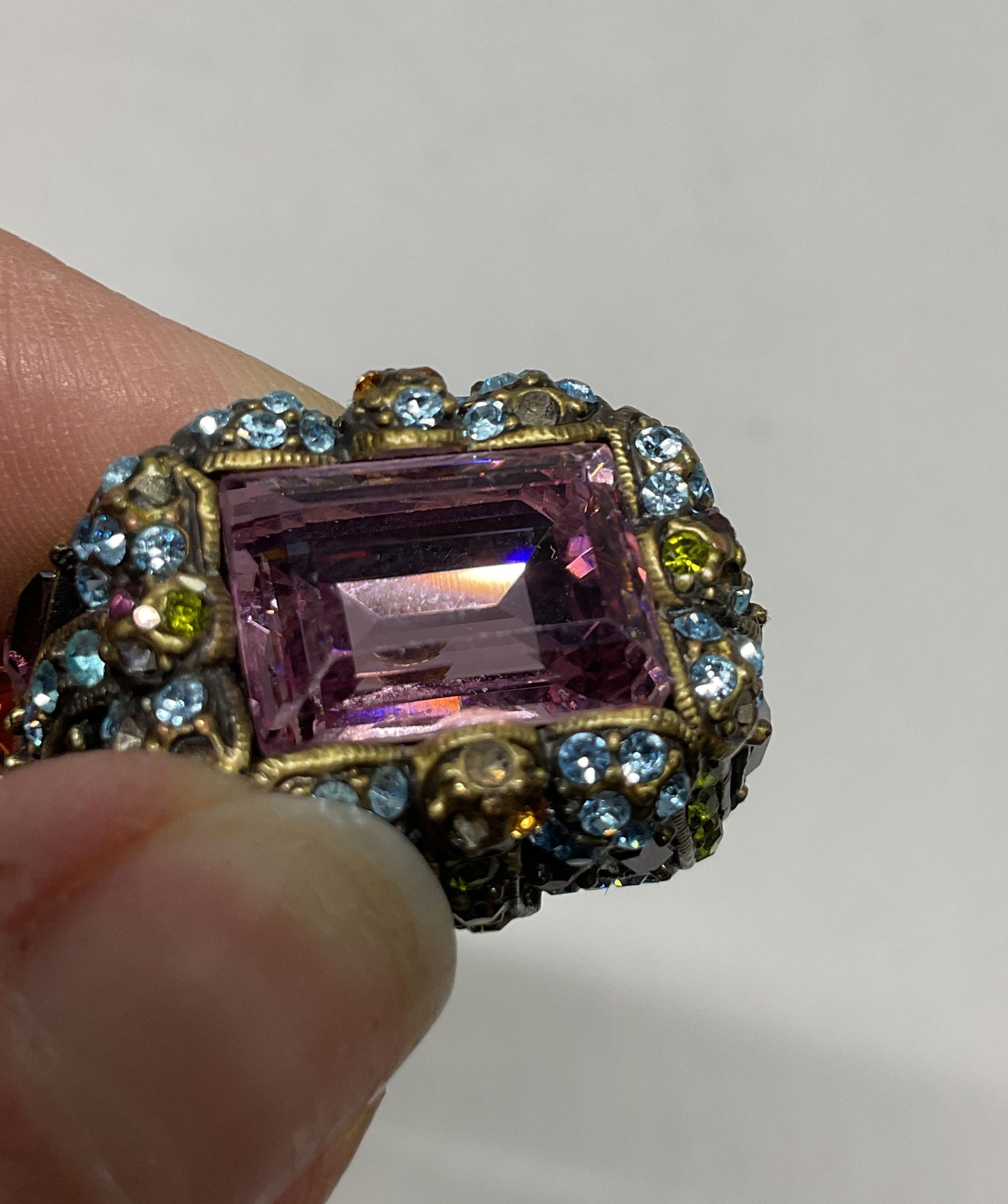 HEIDI DAUS Gold Tone Rhinestone size 10 Ring