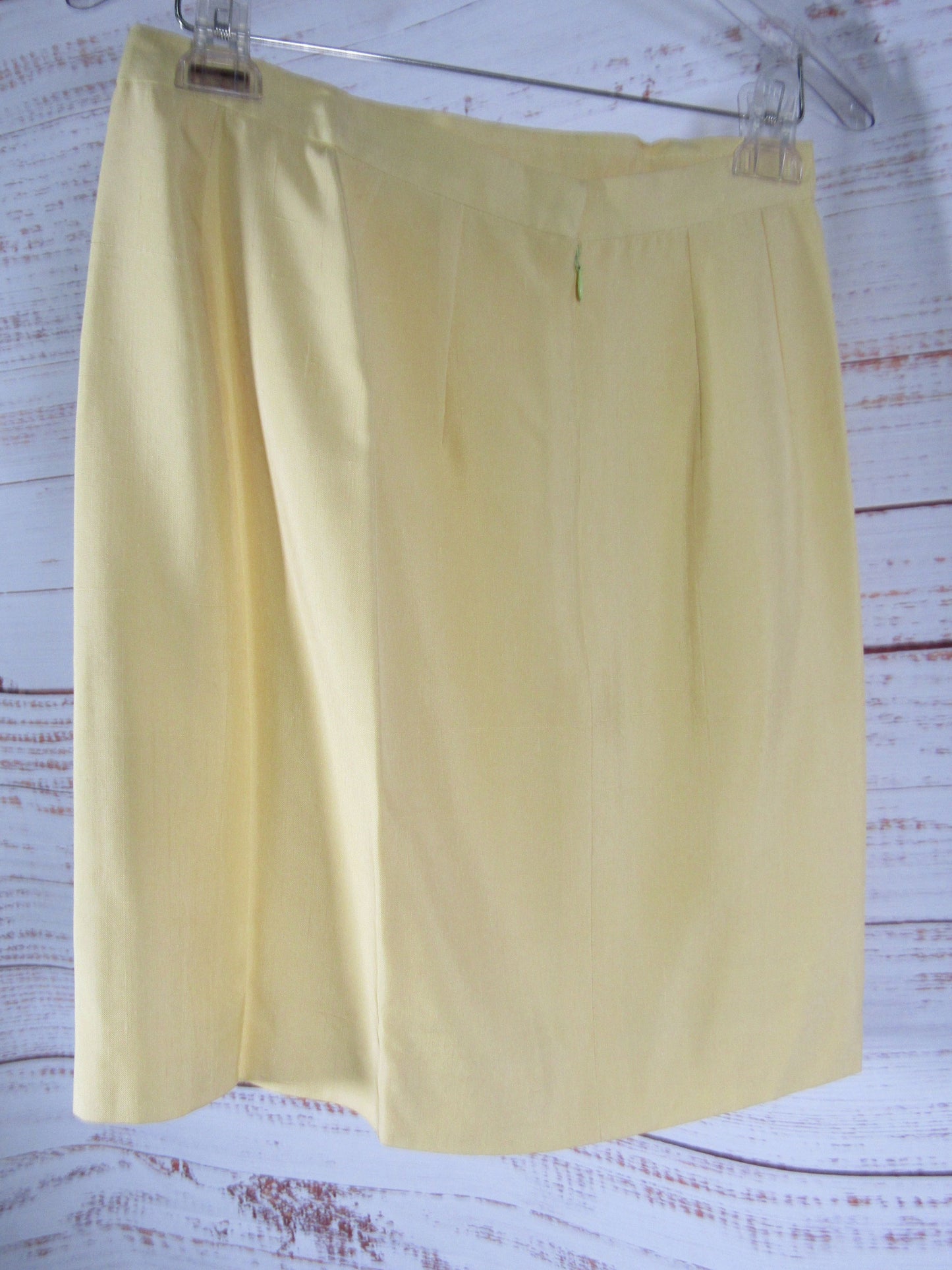 Lucy De Castenou Women's Yellow Skirt Suit Size 8