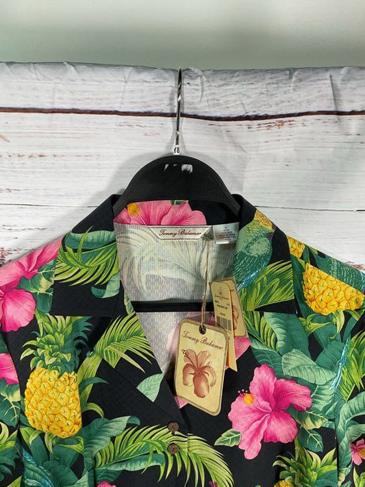 NEW Tommy Bahama Picture Perfect Camp Button Shirt Youth Size M 8/10 Tropical