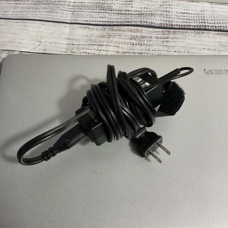 Toshiba Chromebook 2 CB35-B3340 Silver 13" Laptop in OG Box, Works