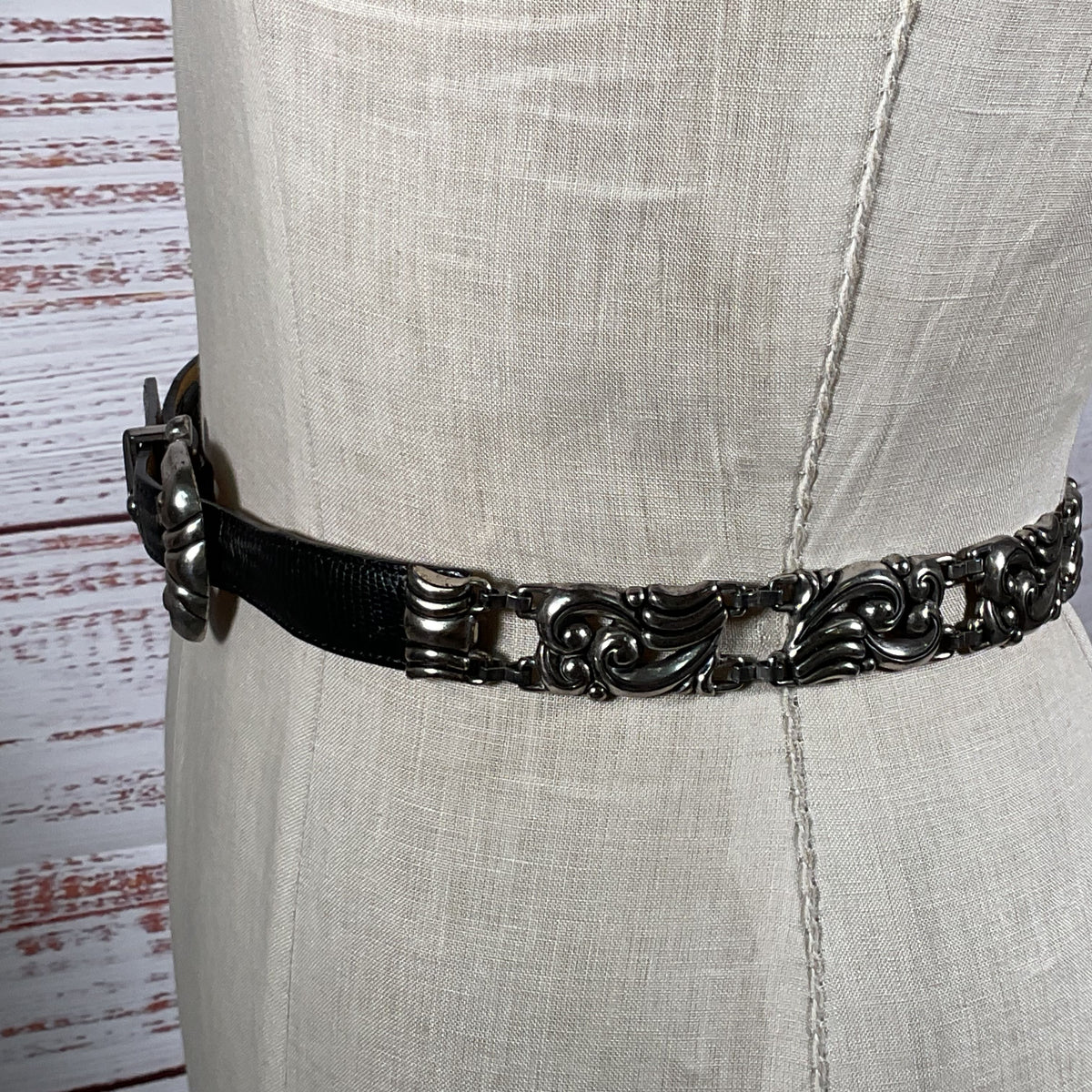 BRIGHTON Women's Black Leather Link Western .75" Belt- 31"
