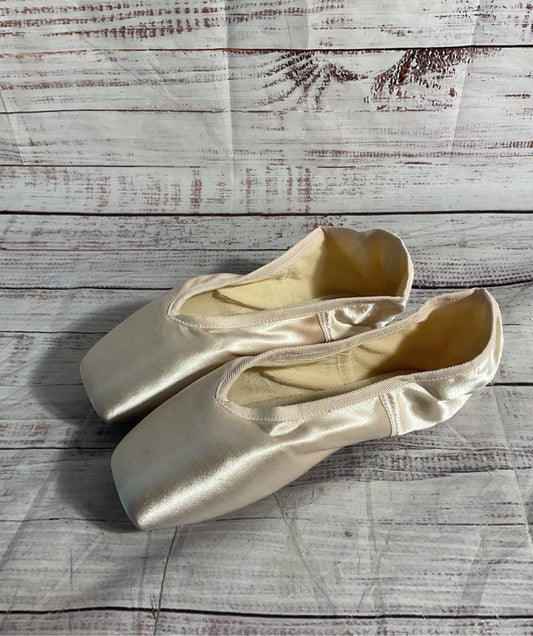 Russian Pointe Brava Pointe Shoe Pink Satin Ballet Size 42 w2 v2 MHF Dolce