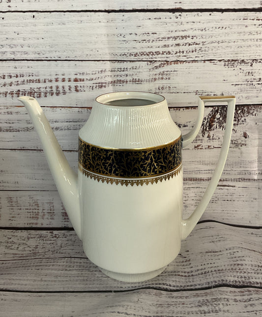 Pirken Hammer Vintage Czechoslovakian Porcelain Tea Set Blue Gold