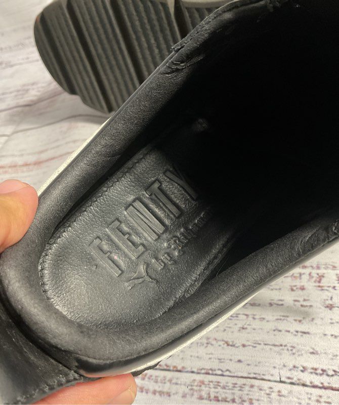 PUMA Fenty By Rihanna Black/White Ankle Strap Creeper Platform Sneakers Size 6