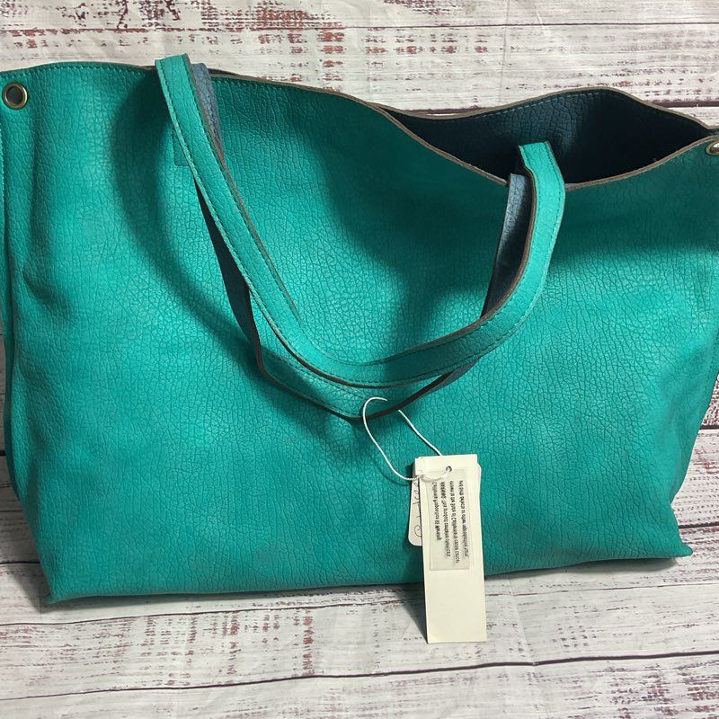 NWT Free People Blue/Green Vegan Leather Reversible ToteBag Purse