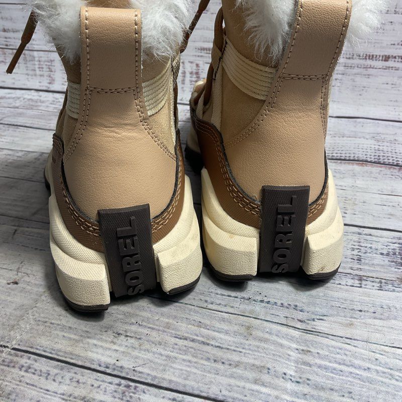 Sorel ONA RMX Glacy Faux Fur Lined Beige Snow Boot Women's Size 9 US